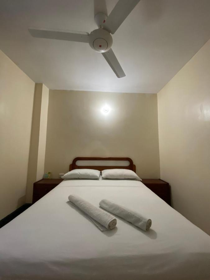 Hotel Granate ซันตามาร์ตา ห้อง รูปภาพ