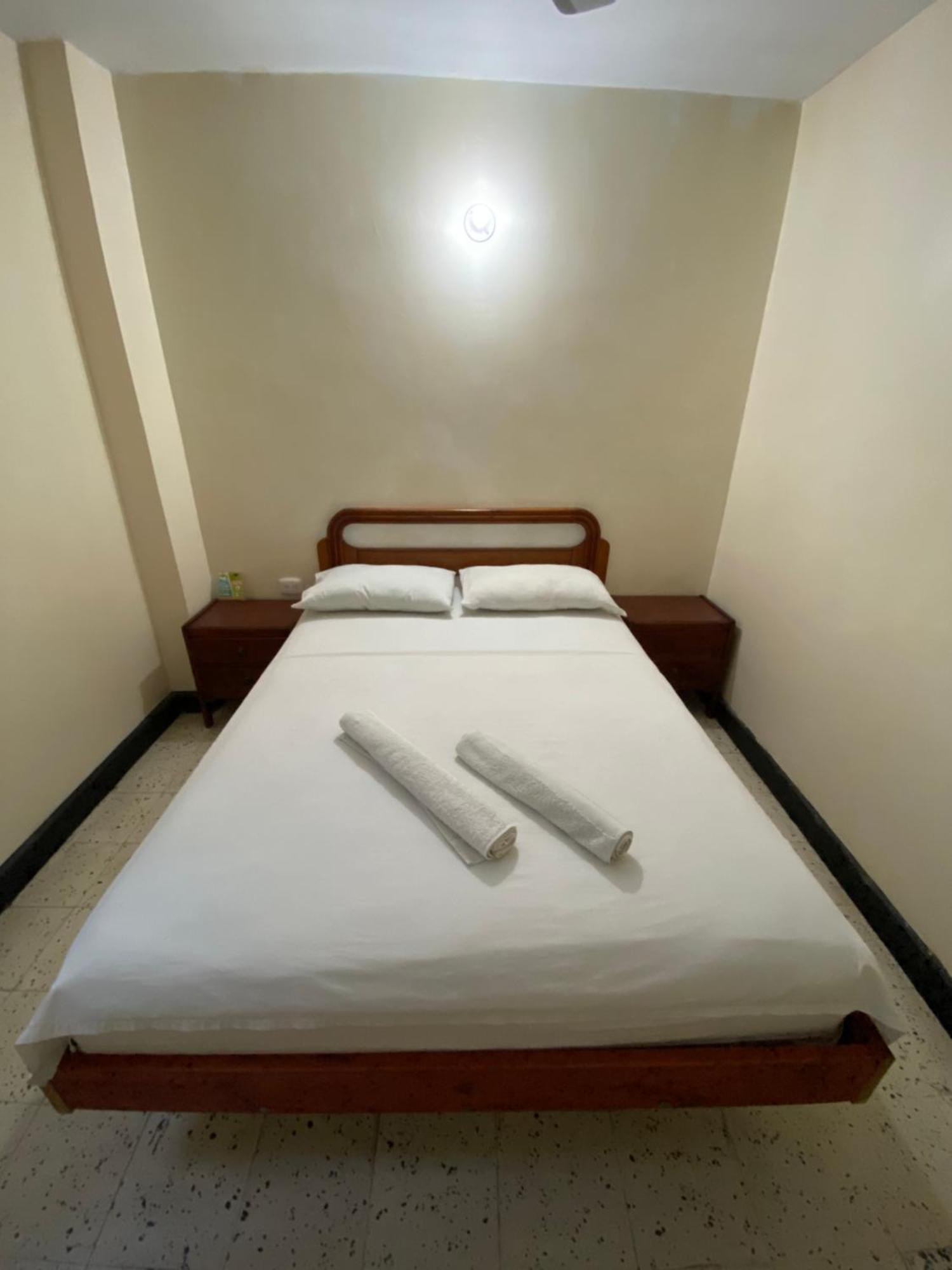 Hotel Granate ซันตามาร์ตา ห้อง รูปภาพ