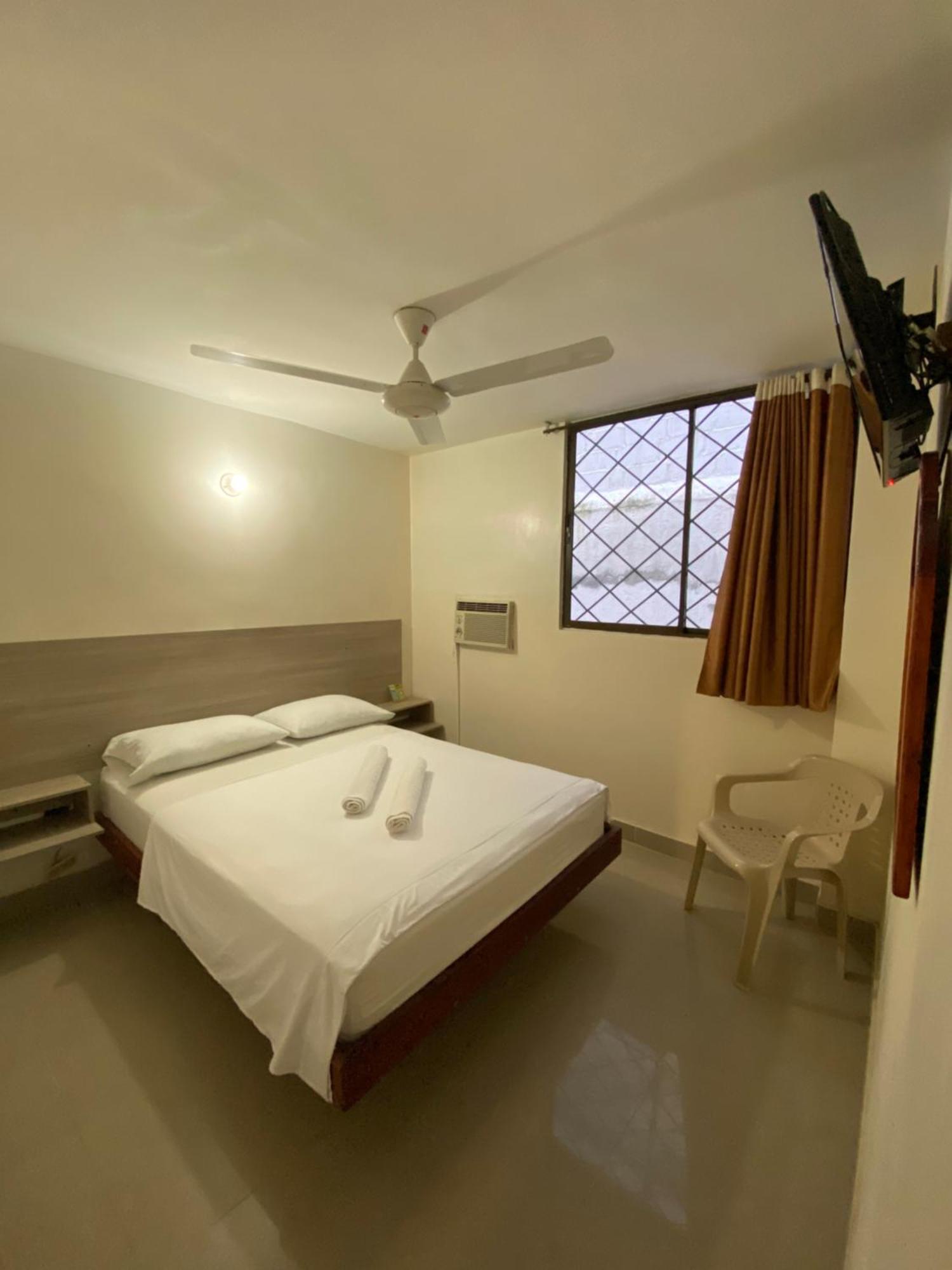 Hotel Granate ซันตามาร์ตา ห้อง รูปภาพ